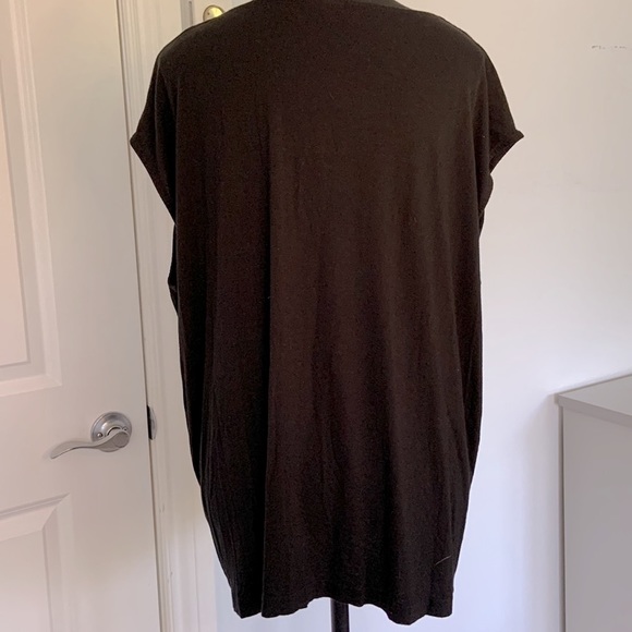 JONES NEW YORK BLACK SLEEVELESS TOP WITH BEADING & PLEATING DETAIL / PLUS 2X - Picture 4 of 4